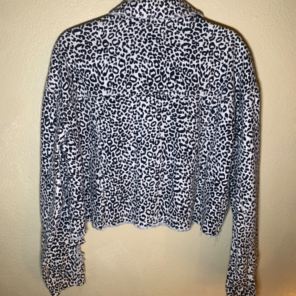 Distressed Leopard Print Cropped Jacket - image 3